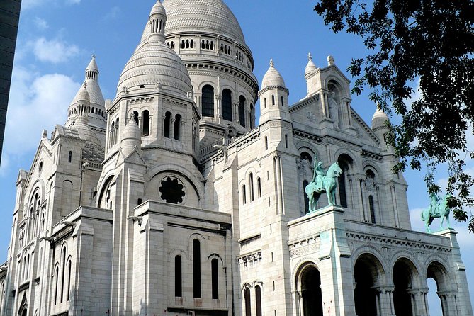 Family Escape Game With Kids and Teens in the Sacré-Coeur - Overview and Whats Included