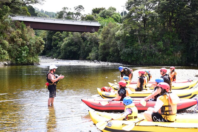 Family Friendly Scenic Float on Te Awa Kairangi, Grade 2 - Suitable Age and Fitness Level