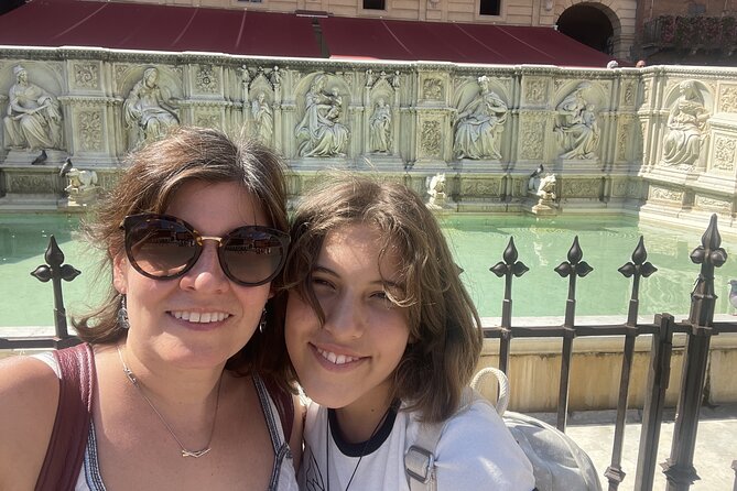 Family Honour Outdoor Escape Game in Siena - Meeting and Preparation