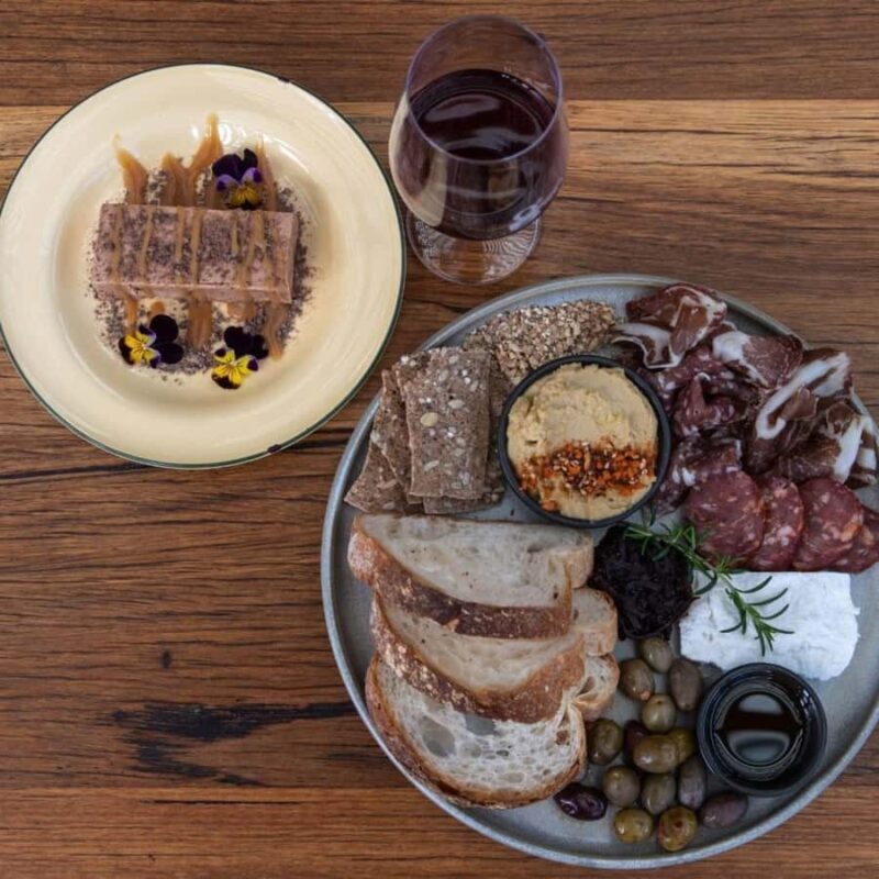 Family Lunch and Arthurs Seat Eagle for 2 Adults and 2 kids - Experience Breakdown: What Makes This Tour Stand Out?