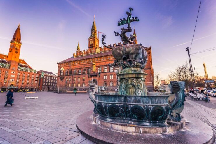 Family Tour of Copenhagen Old Town, Nyhavn With Boat Cruise - Booking Details