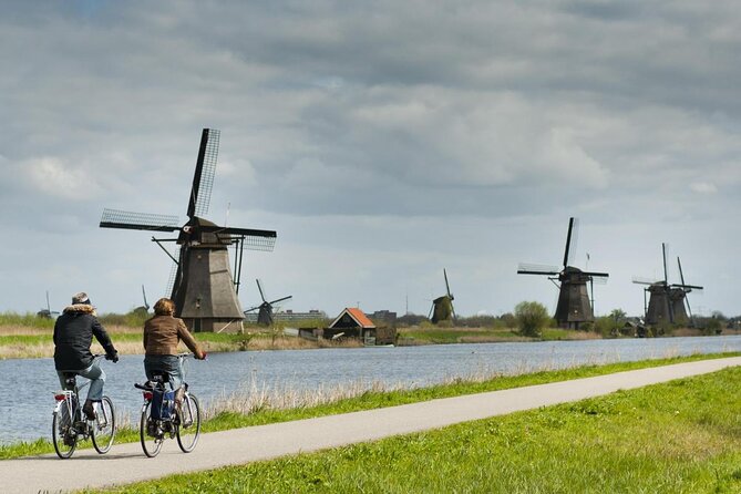 Famous Holland Tour: Visit the Hague, Delft, Rotterdam and Kinderdijk From Adam - The Sum Up