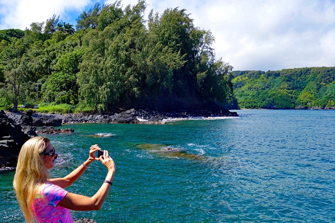 Famous Road to Hana Waterfalls & Lunch by Mercedes Van - Tour Details and Logistics