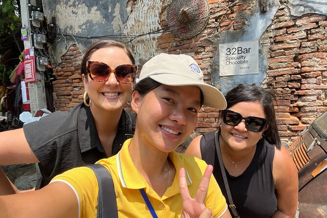 Famous Temples, Street Art, and Chinatown Tour in Bangkok - Top Temples in Bangkok