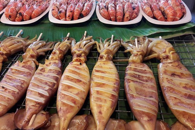 Famous Thai Street Food Tasting Experience! - Vegetarian and Vegan Street Food Options