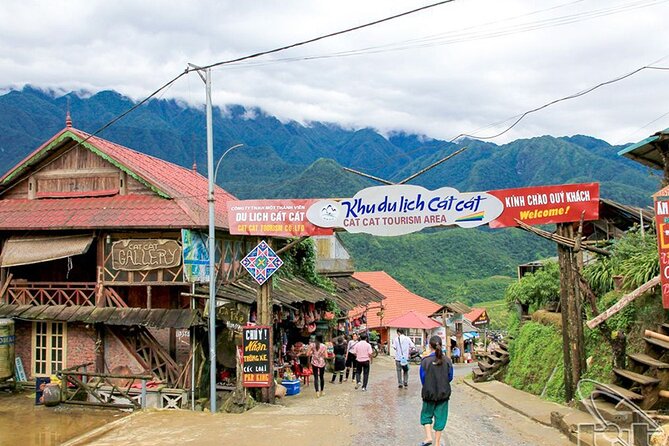 Fansipan Peak The Roof Of Indochina 2D1N Hotel Overnight in Sapa - Directions and Itinerary