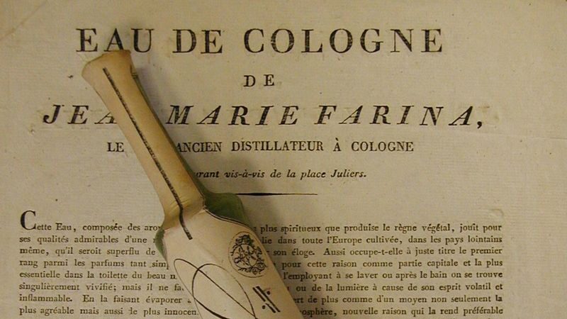 Farina Fragrance museum tour in Cologne - Testing your nose with perfume essences