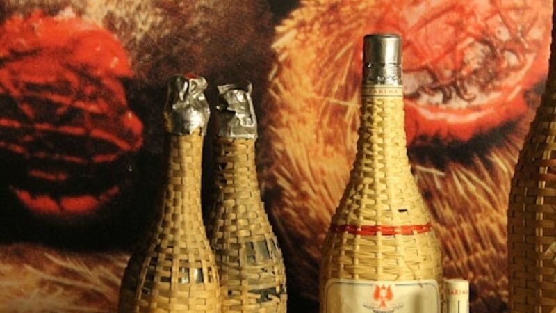Farina Fragrance museum tour in Cologne - The scented gift and museum shop