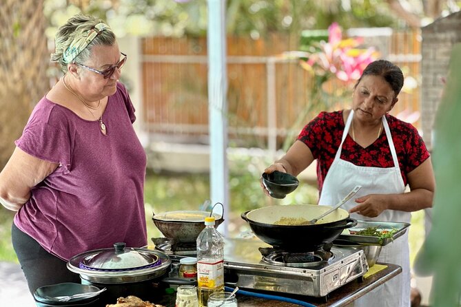 Farmers Market Tour & Cooking Class - Meeting and Pickup Information
