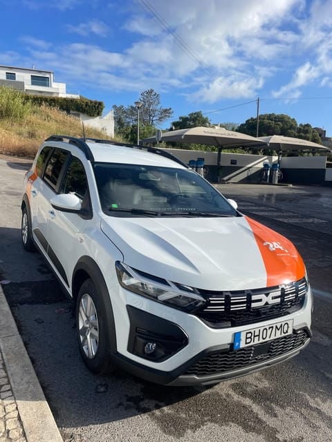 Faro Airport: Private Transfer to Albufeira - Driver Expertise