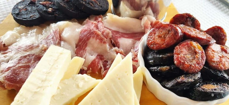 Faro food tour (with drinks) & city highlights - 10 tastings - Exploring Faro’s Flavors and Sights