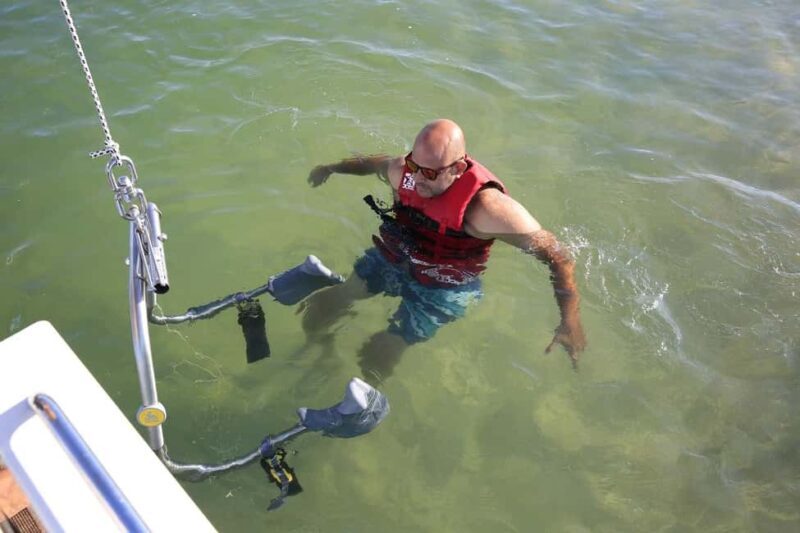 Faro: Full Day Private Charter at The Ria Formosa - The Boat and the Crew