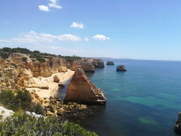 Faro to Benagil Hiking Tour an Marinha Beach - Recommendations for Participants