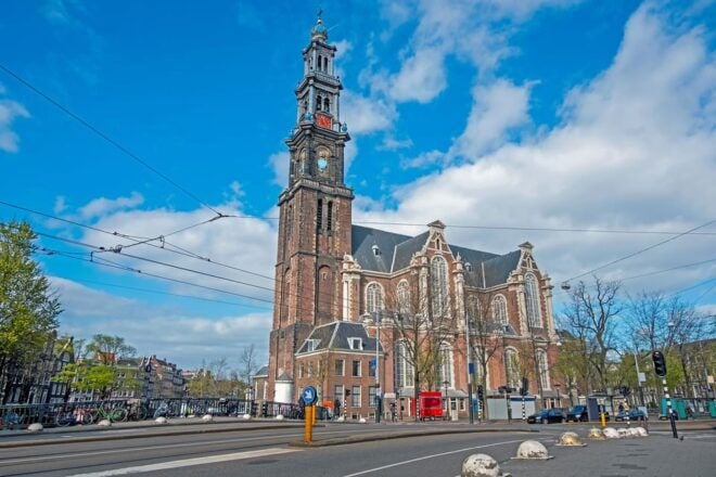 Fascinating Churches of Amsterdam Walking Tour - Begijnhof Chapel - A Tranquil Retreat