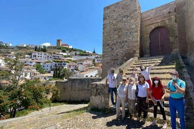 Fascinating Discovery of Albaicín and the Gypsy Quarter of Sacromonte - Local Cuisine Recommendations