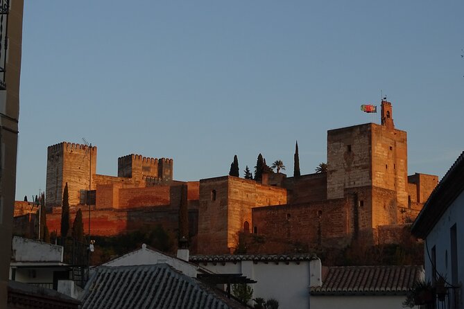 Fascinating Discovery of Albaicín and the Gypsy Quarter of Sacromonte - Insider Tips for Exploring Both Quarters