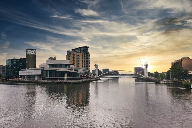 Fascinating Manchester - Walking Tour - Professional Guided Tour