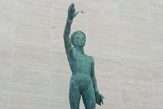 Fascist Rome Tour - The Phantom of Mussolini - Additional Details