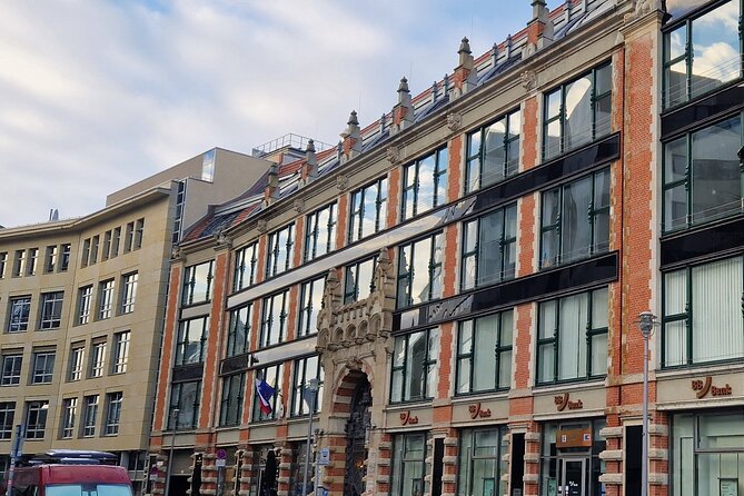 Fashion Metropolis City Tour in Berlin - Highlights of the City Tour