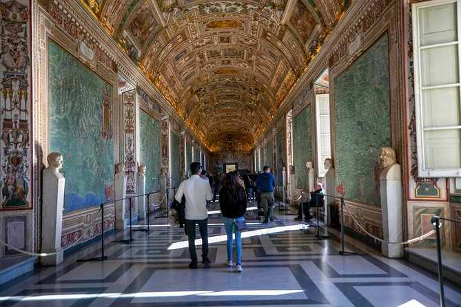 Fast Access Private Vatican Sistine Chapel & St Peter Basilica Tour - Fast-Access Passes