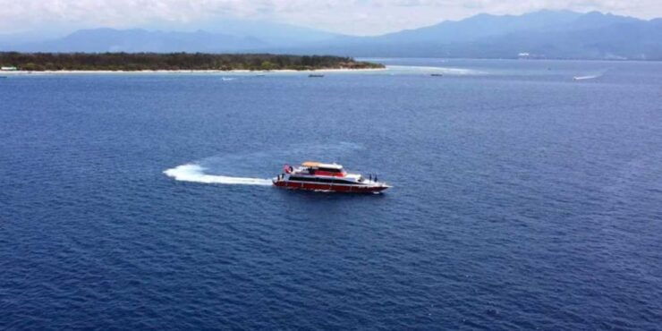 Fast Boat : Nusa Penida to Gili Trawangan - Booking Details