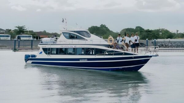 Fast Boat Ticket Between Bali (Sanur) and Nusa Penida - The Sum Up