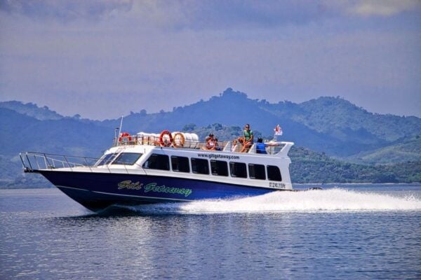 Fast Boat Transfers Between Bali and Lombok - The Sum Up