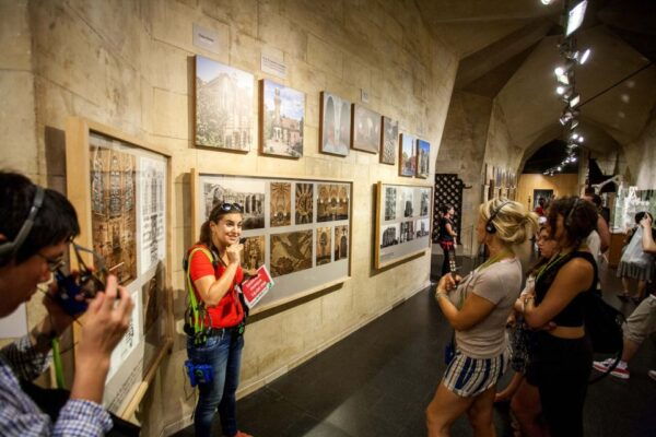 Fast-Track Access: Sagrada Familia 1.5-Hour Guided Tour - Inclusions and Amenities of the Guided Tour