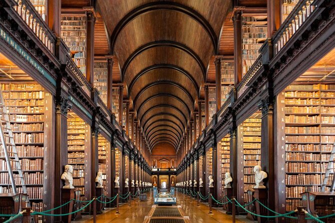 Fast-Track Easy Access Book of Kells Tour With Dublin Castle - Good To Know