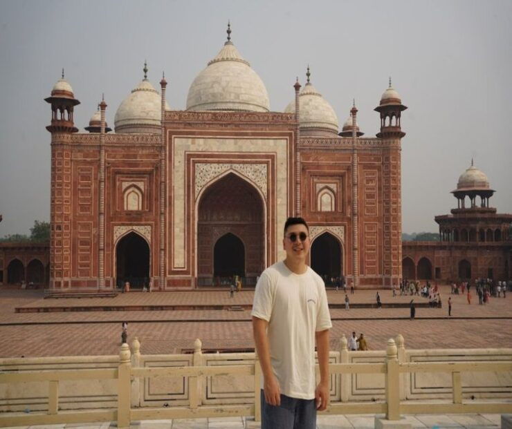 Fast-Track Entry Into Taj Mahal With Entrance Included. - Booking Information