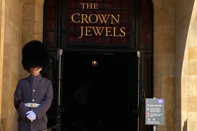 Fast-Track London Eye & Tower of London: Small Group Tour - Fast-Track Entry