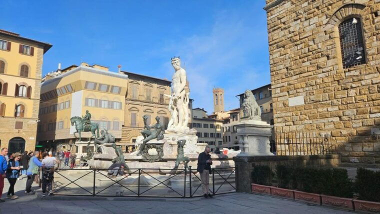 Fast Track Medici Chapel & Nova Sagrestia by Michelangelo - Accessibility and Health Considerations