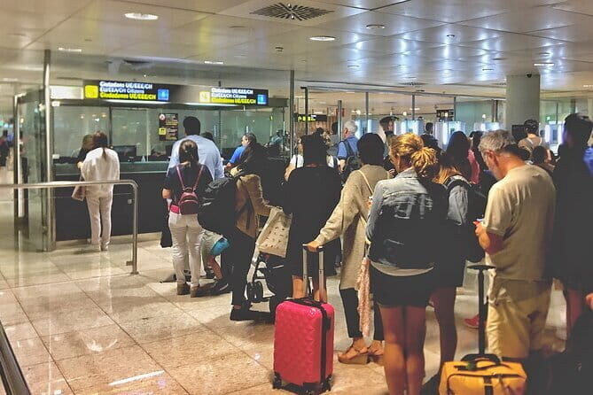 Fast Track VIP Service Tan Son Nhat Airport (Ho Chi Minh-Vietnam) - Why This Service Works Well