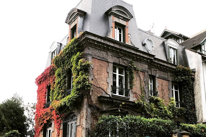 Fat Cat Gets the Early Bird: Montmartre - Reviews