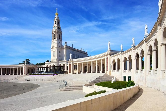 Fatima and Porto Sanctuary Day Trip From Lisbon - Itinerary Highlights