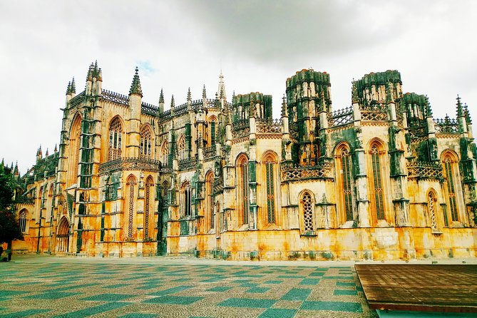 Fátima, Batalha, Alcobaça, Nazaré and Óbidos Private Tour From Lisbon - Reviews and Additional Information