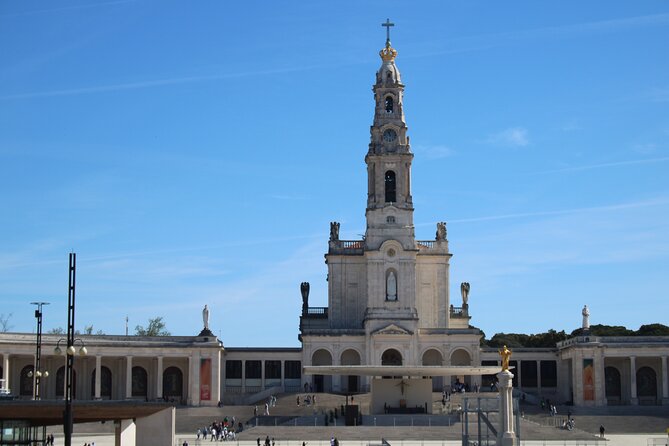 Fatima, Batalha, Nazare and Obidos Tour From Lisbon - Pickup Details