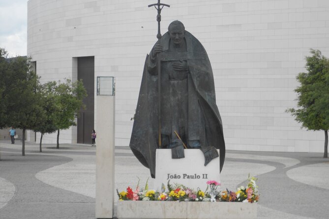 Fatima, Batalha, Nazare and Obidos Tour From Lisbon - Important Directions