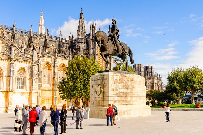 Fatima, Batalha, Nazare, Obidos Full-Day Group Tour From Lisbon - Booking and Reservations