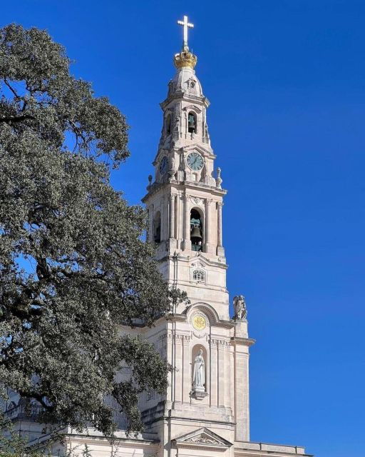 Fátima Day Trip from Lisbon  Small Groups - Who Should Consider This Tour?