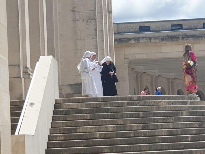 FATIMA: DELUXE FULLY PRIVATE FULL DAY TOUR BY CAR - Historical Significance of Fatima