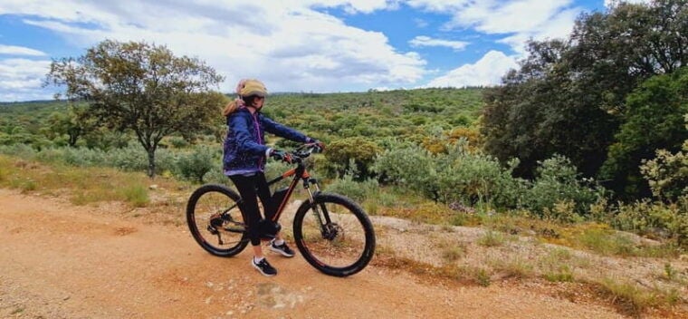 Fátima: E-Bike Tour to Dinosaur Footprints Natural Monument - FAQ