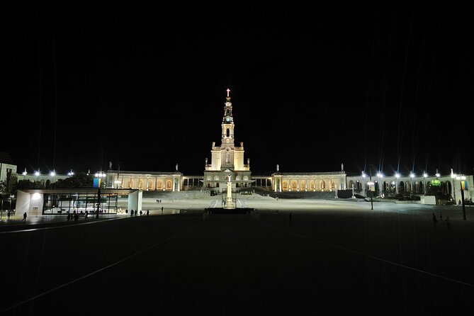 Fatima Full-Day Private Tour From Lisbon - Itinerary Overview