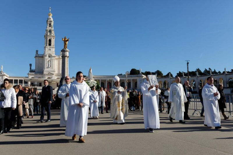 Fátima: Half-Day Private Guided Tour in English or Spanish - Why Choose This Fátima Tour?