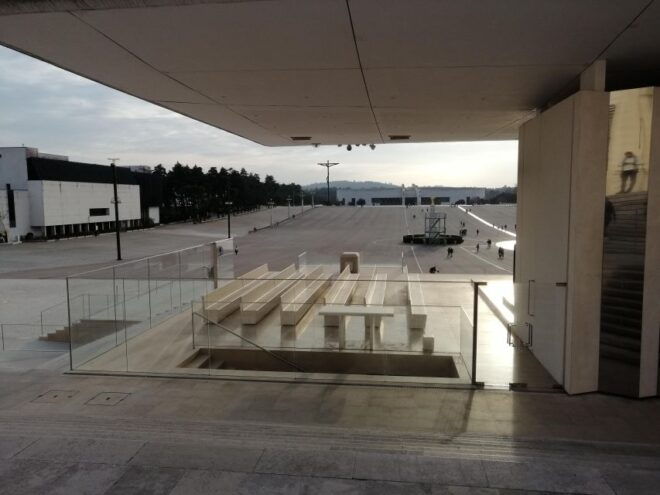 Fátima, Nazaré, and Óbidos Full Day Suv Private Tour - Important Details