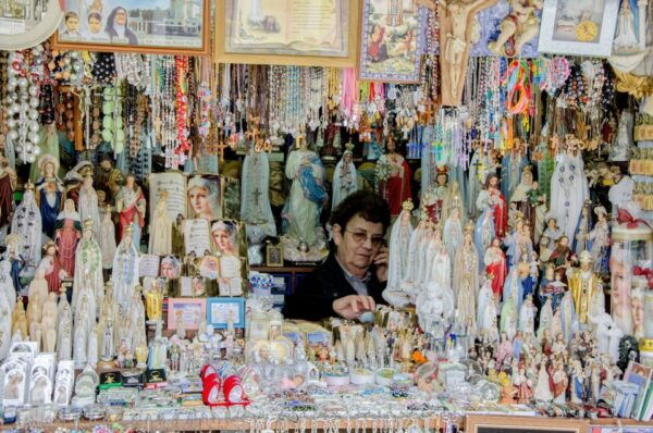 Fátima, Óbidos and the Atlantic Coast Day Tour From Lisbon - Enjoy the Beach of Nazaré