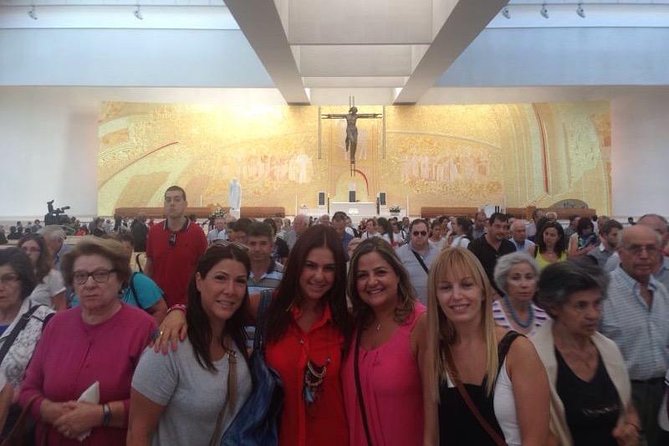 Fátima & Óbidos Experience Tailored Private Tour (Full Day) - Experience Description