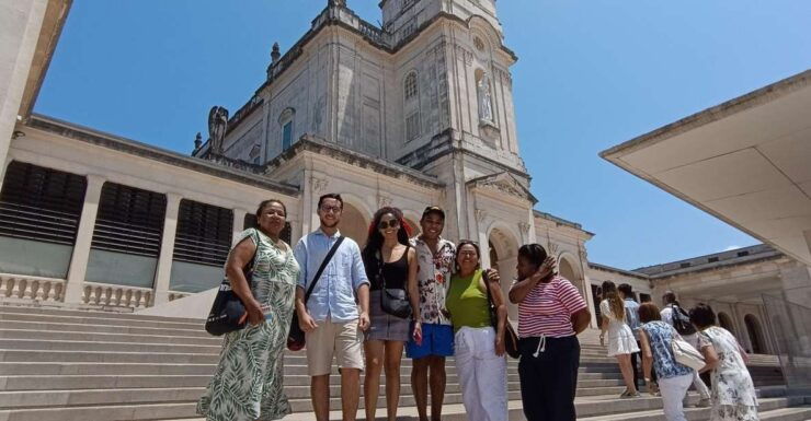 Fátima Private Tour, Batalha, Nazaré, Óbidos - Tour Overview
