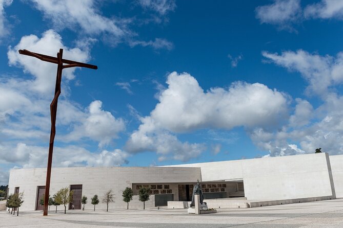 Fatima Private Tour From Lisbon With Hotel Pick up - Itinerary Details