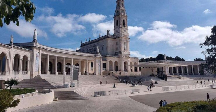 Fatima Sanctuary & Beyond: Full-Day Tour - Booking Information
